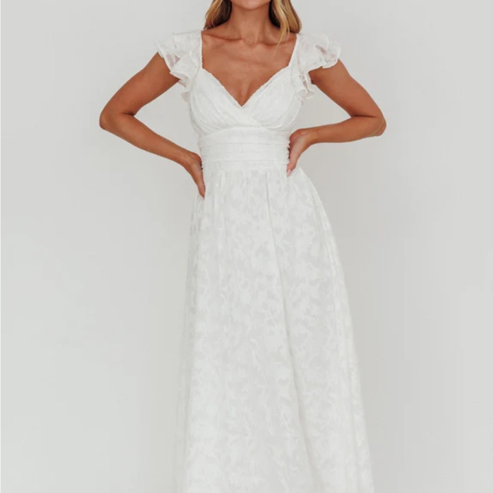 Selfie Leslie White Maxi Dress with Ruffle Sleeves